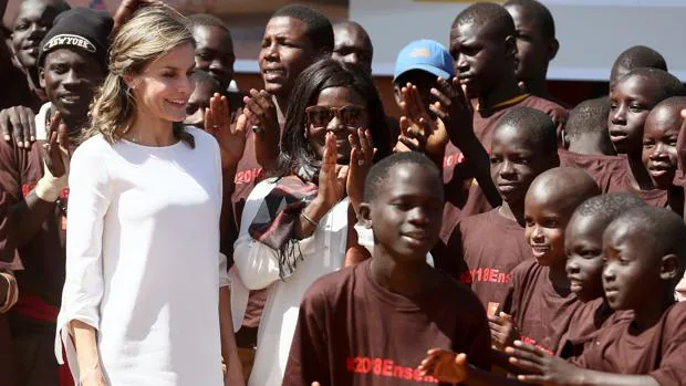 La Reina: «La magia de Senegal está en el esfuerzo de las mujeres que aman su país»