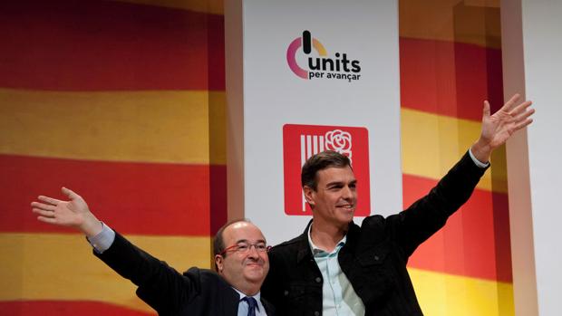 Sánchez acusa a los comunes de haber perdido el equilibrio y caer «del lado independentista»