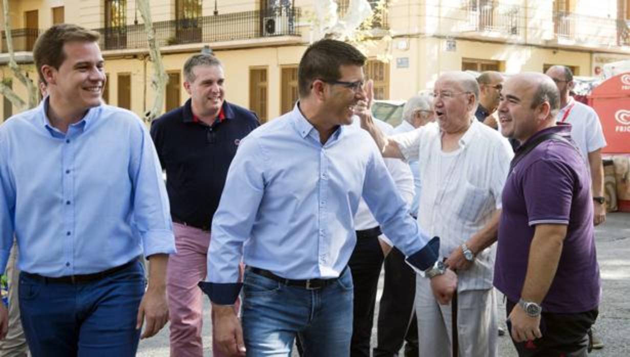 El president de la Diputació en una de les seues visites a Xàtiva