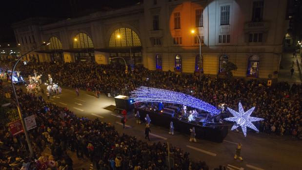 Barcelona restringirá la circulación de camiones el día de la cabalgata de Reyes