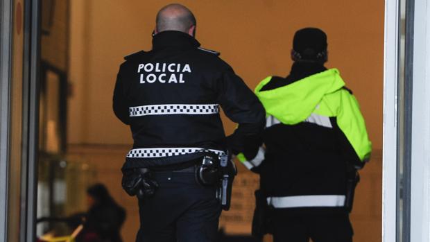 Suspenden tras una denuncia de amaño unas oposiciones en la Policía Local de Getafe