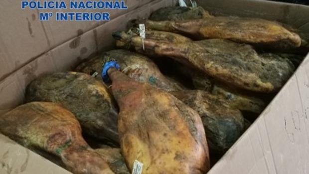 Mafias roban y revenden en el mercado negro productos «gourmet» para las cenas de Nochevieja