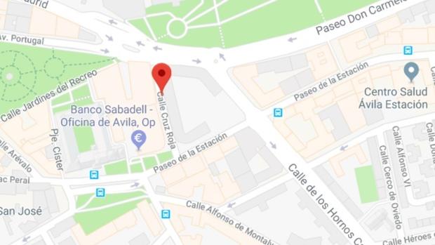 Muere un hombre de 60 años al caer desde un cuarto piso en Ávila cuando limpiaba carámbanos