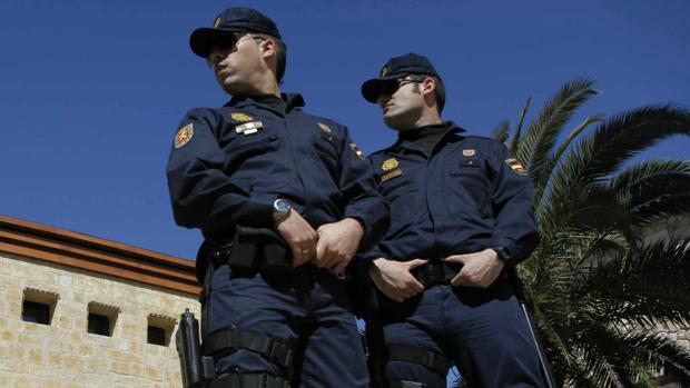 La provincia de Zaragoza tiene 400 policías nacionales menos de los que necesita