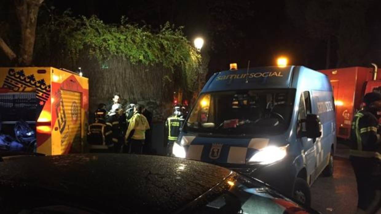 Los servicios de emergencias han acudido al lugar del incendio