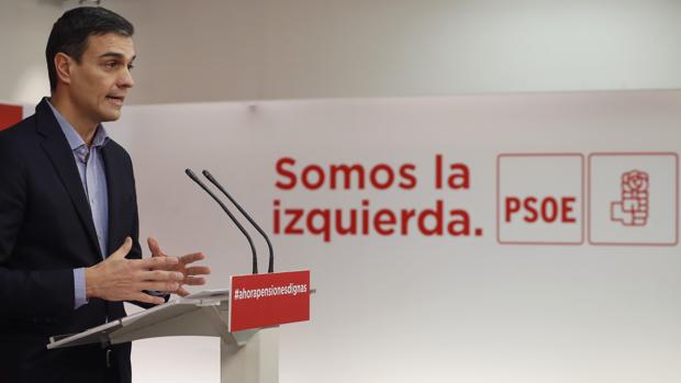 Sánchez defiende que el PSOE es «la única fuerza» capaz de «ganar a una derecha bicéfala»