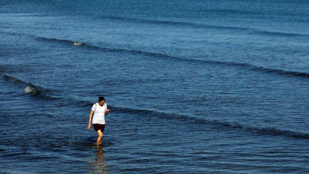 Imagen tomada este miércoles en la playa de la Malvarrosa de Valencia