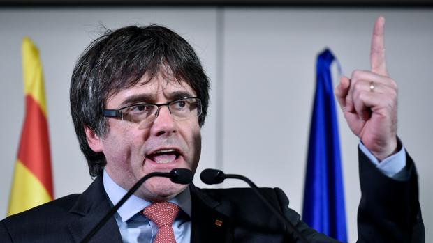 La Fiscalía pedirá al Supremo que reactive la euroorden si Puigdemont va este lunes a Dinamarca