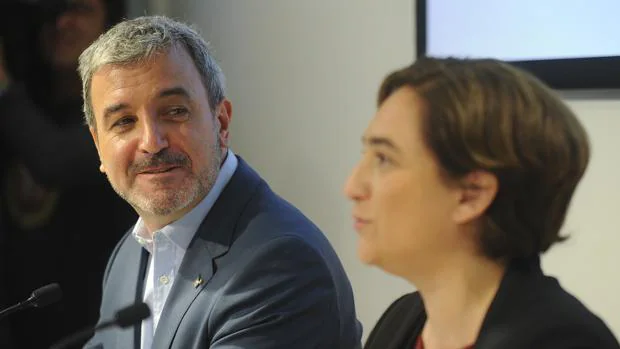 Ada Colau, de Barcelona En Comu, y Jaume Collboni, del PSC, cuando eran socios de gobierno