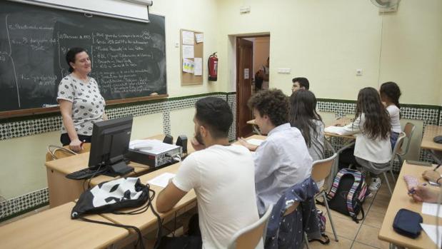Galicia logra situar por debajo del 15% la tasa de abandono escolar