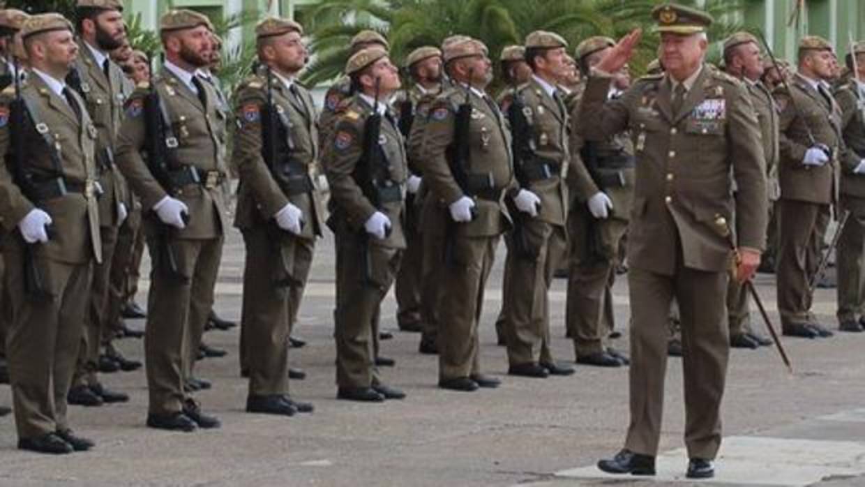 El teniente general Pedro Galán García en Fuerteventura en su último acto oficial en esta isla