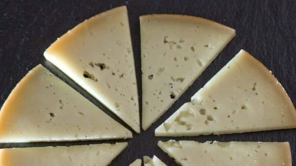 Retiran del mercado los quesos de una empresa de Guipúzcoa tras detectarse un caso de meningitis