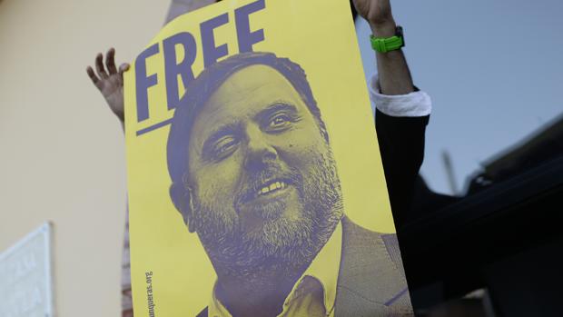 Junqueras se pone a sí mismo y a Marta Rovira como presidentes con más posibilidades que Puigdemont