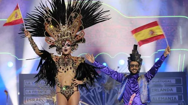 El público revive Eurovisión en la Gala Drag Queen de Las Palmas capital