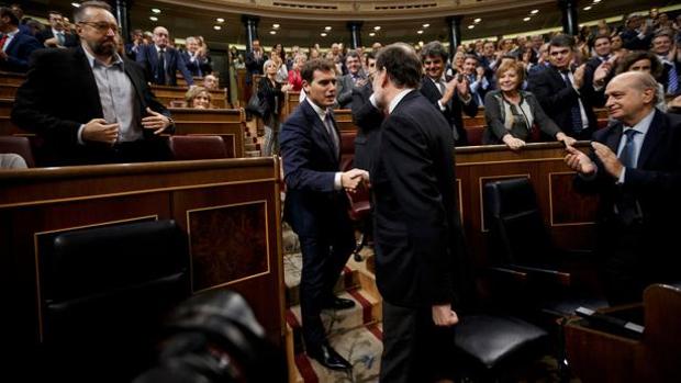 Rivera centra su ofensiva digital en Rajoy y relega el separatismo