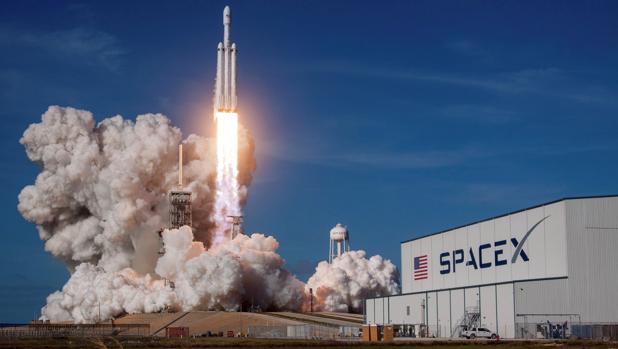 Spacex retrasa por quinta vez el lanzamiento del satélite español