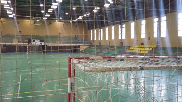 Detenido un hombre por colarse en unos vestuarios y grabar a jugadoras de balonmano menores de edad