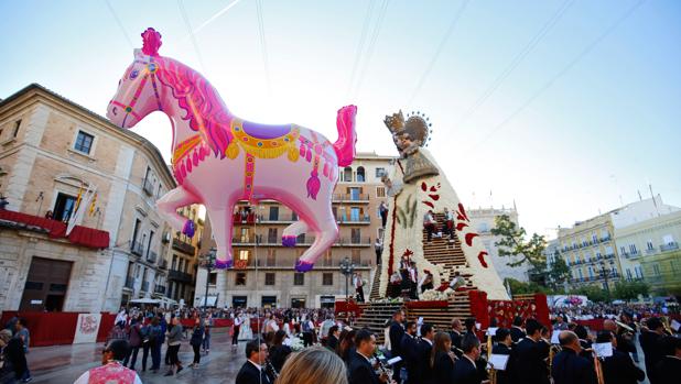 Controversia política por el pasodoble «Valencia»