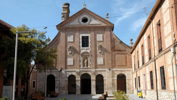 Franciscanos de Cruz Blanca se instalan en el convento del Carmen