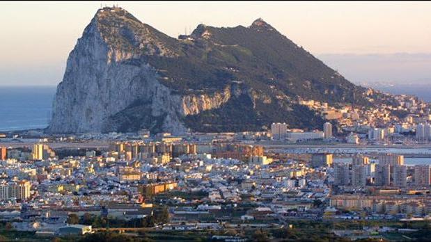 Bruselas confirma que España puede vetar también el acuerdo de transición para Gibraltar