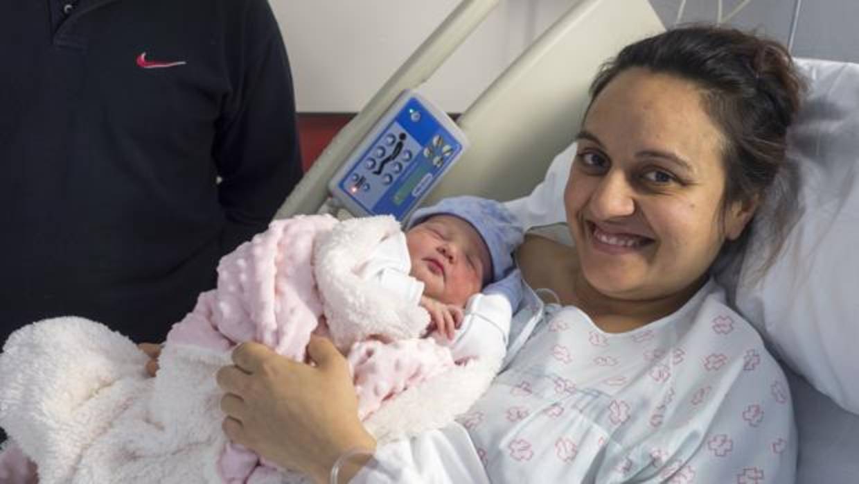 Primera niña nacida en 2017 en Galicia