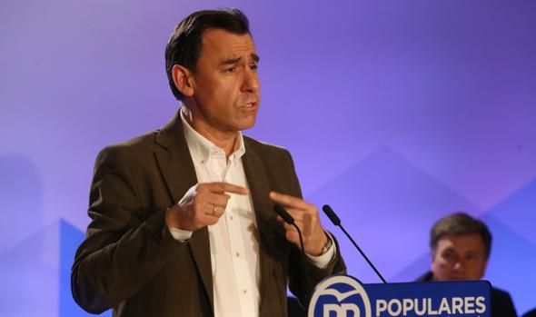 El PP pide a Torrent que designe un candidato «que esté dentro de la ley y fuera de la cárcel»