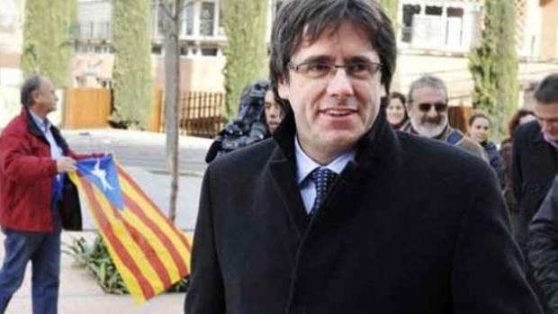 Puigdemont viajará a Ginebra este domingo para participar en un debate sobre Cataluña