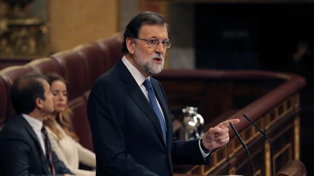 Rajoy incluirá en los Presupuestos una subida de las pensiones mínimas y de viudedad