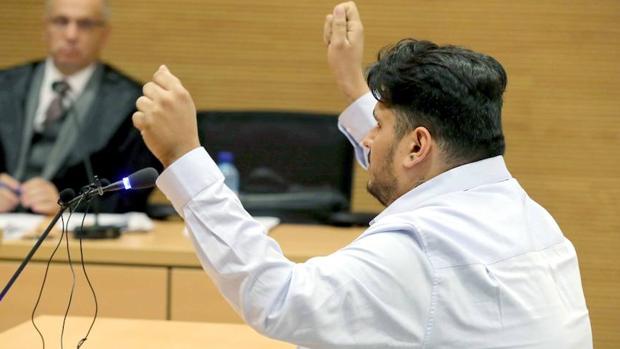 Los forenses aseguran que el niño de 3 años que murió desnutrido estaría vivo si hubiese ido al médico