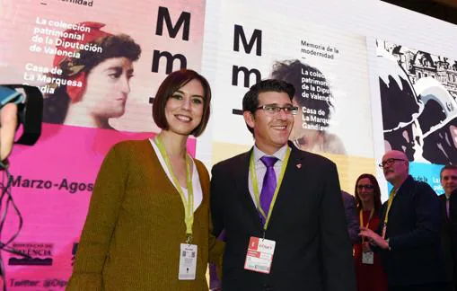 Imagen del presidente de la Diputación junto a la alcaldesa de Gandía