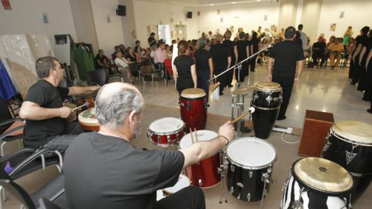 Imagen de archivo de un taller de musicoterapia