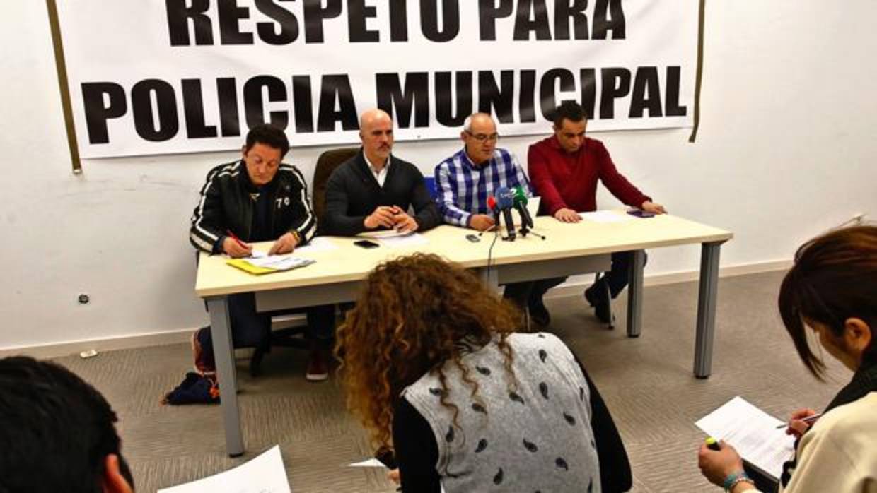 Los sindicatos policiales exigen a Barbero que dimita o que Carmena le destituya por su nefasta gestión