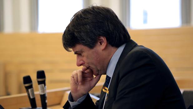 La defensa de Puigdemont dice que el expresidente está «fuerte» y «dispuesto a aguantar lo que haga falta»