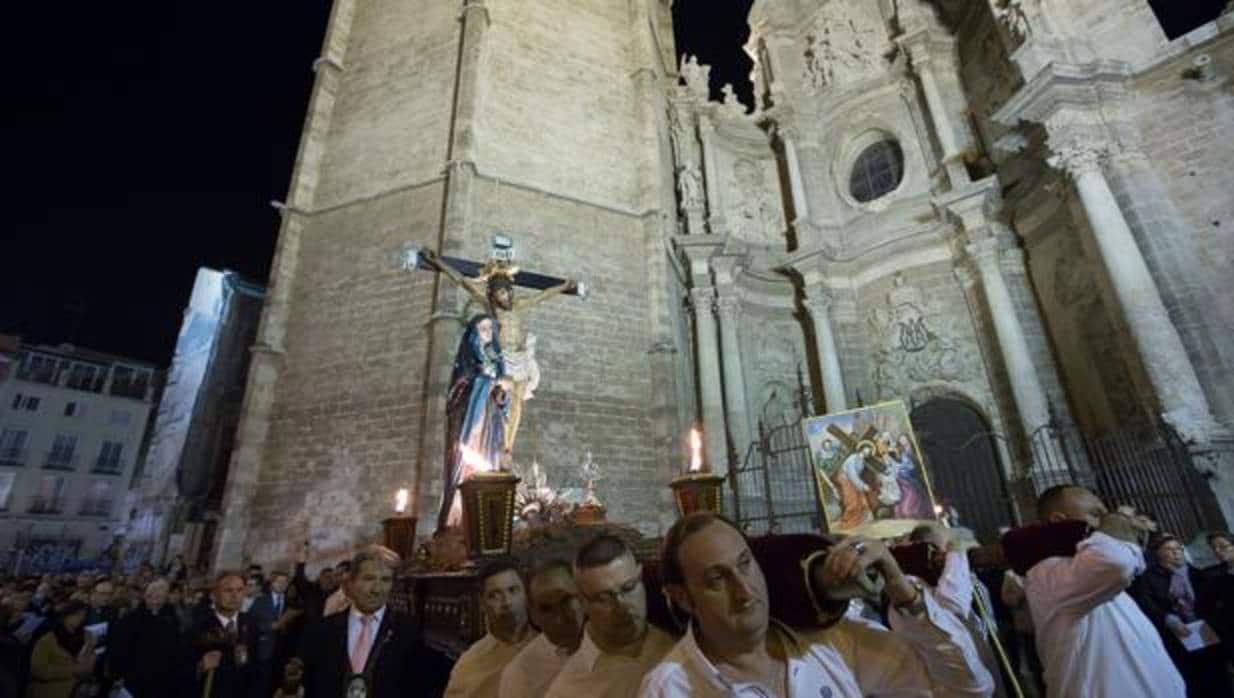 Imagen del Via Crucis en la Catedral de Valencia