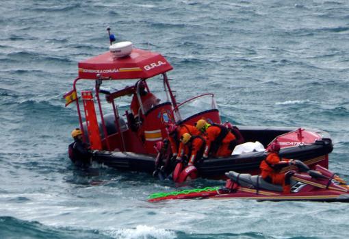 Labores de rescate tras la localización del cuerpo