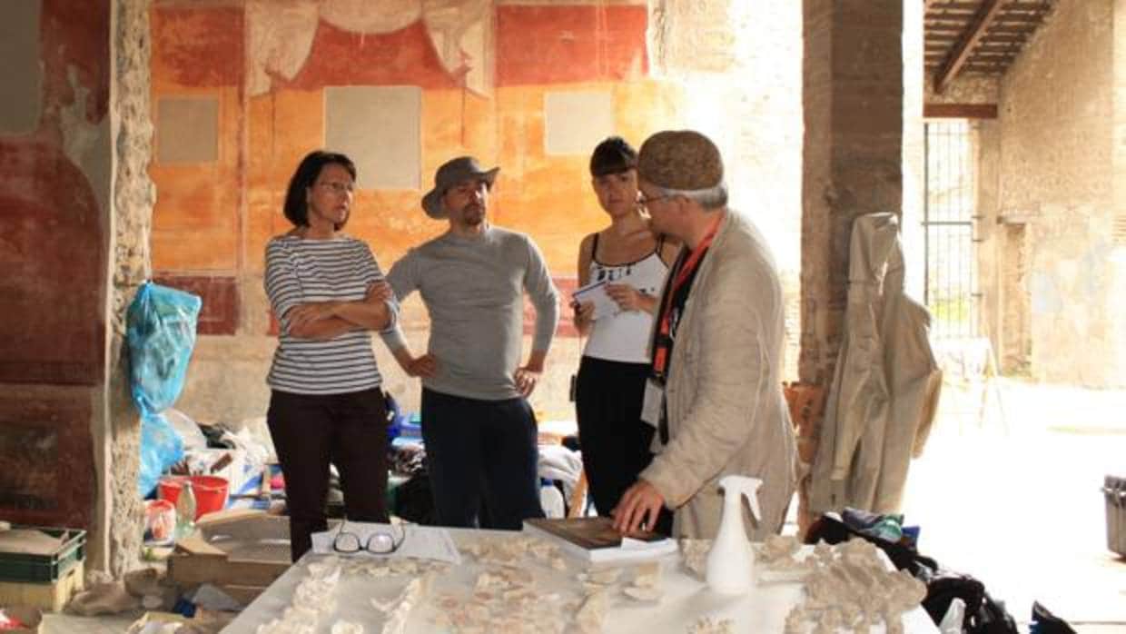 El equipo vasco de investigadores que vela por Pompeya