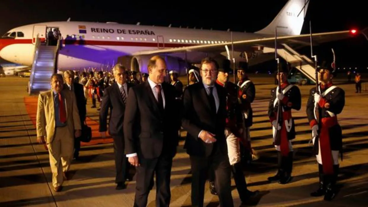El presidente del Gobierno, al llegar a Buenos Aires, el lunes por la noche