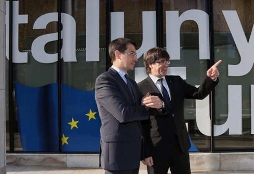 Carles Puigdemont en la sede del Diplocat en Bélgica