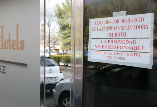 Estafa en Aranjuez: el cierre sorpresa de un hotel deja en la calle a clientes y trabajadores