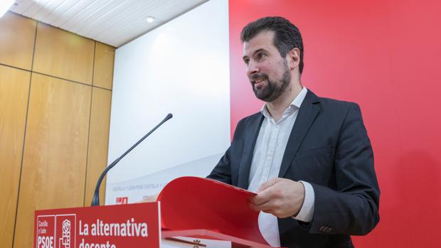 El PSOE convoca primarias el 9 de junio a la Presidencia de la Junta