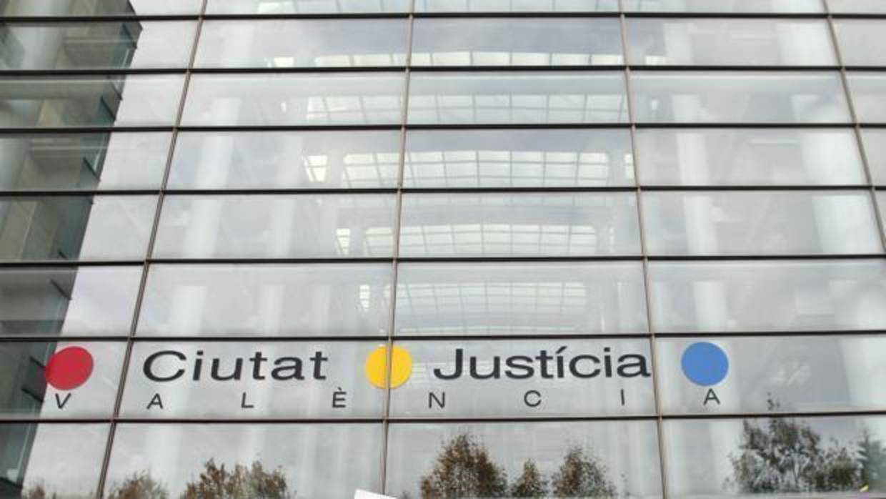 Audiencia de Valencia en la que son juzgados los hechos