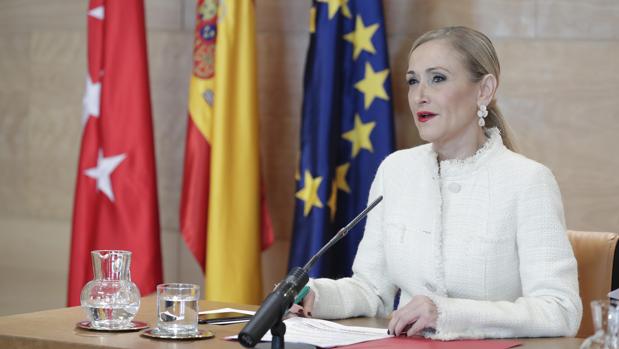 La presidenta se enroca en Sol, y su hermetismo descoloca al PP