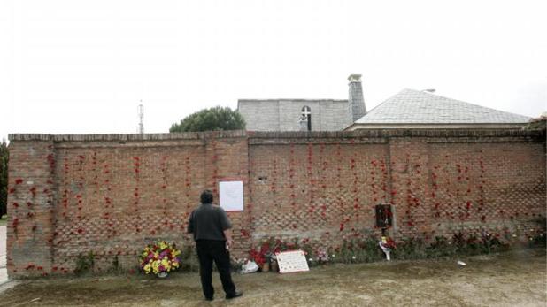 El memorial de La Almudena será anónimo para evitar la inclusión de los «chequistas»