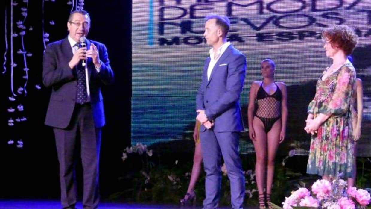 Un momento de la gala conmemorativa del 65 aniversario de la autorización del bikini en las playas españolas, en Benidorm