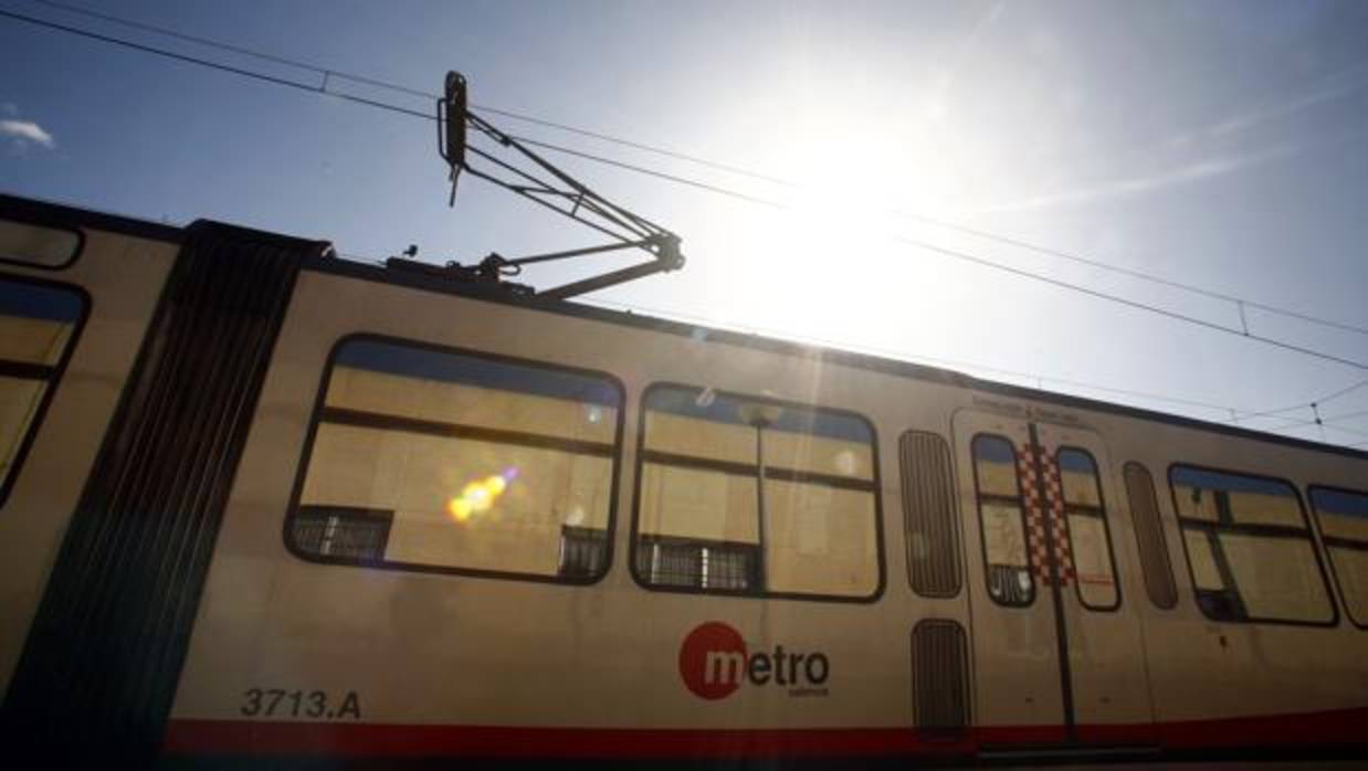 Imagen de archivo del un vagón de metro de Valencia