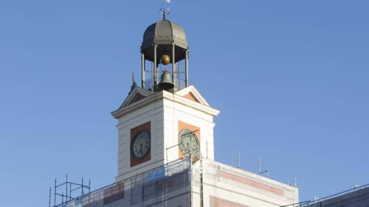 El reloj de la Real Casa de Correos situada en la Puerta del Sol de Madrid
