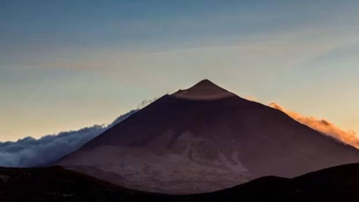 El Teide pulveriza un nuevo rércord de visitantes