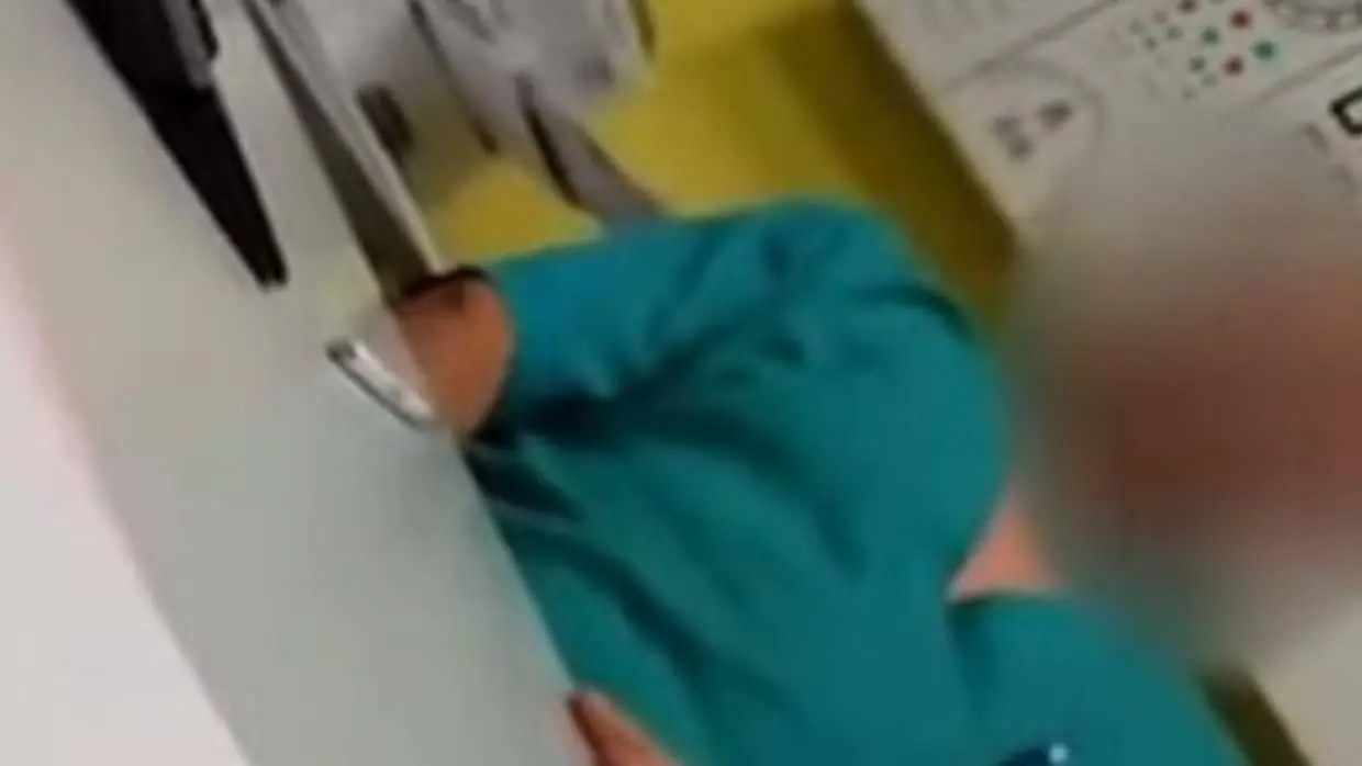 Una imagen del vídeo que grabó la paciente