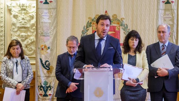 El alcalde de Valladolid dice tener «miedo» a una «agresión física» de cargos del PP