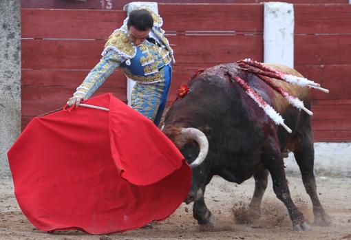 Ponce y Roca Rey homenajean la fiesta nacional en Talavera